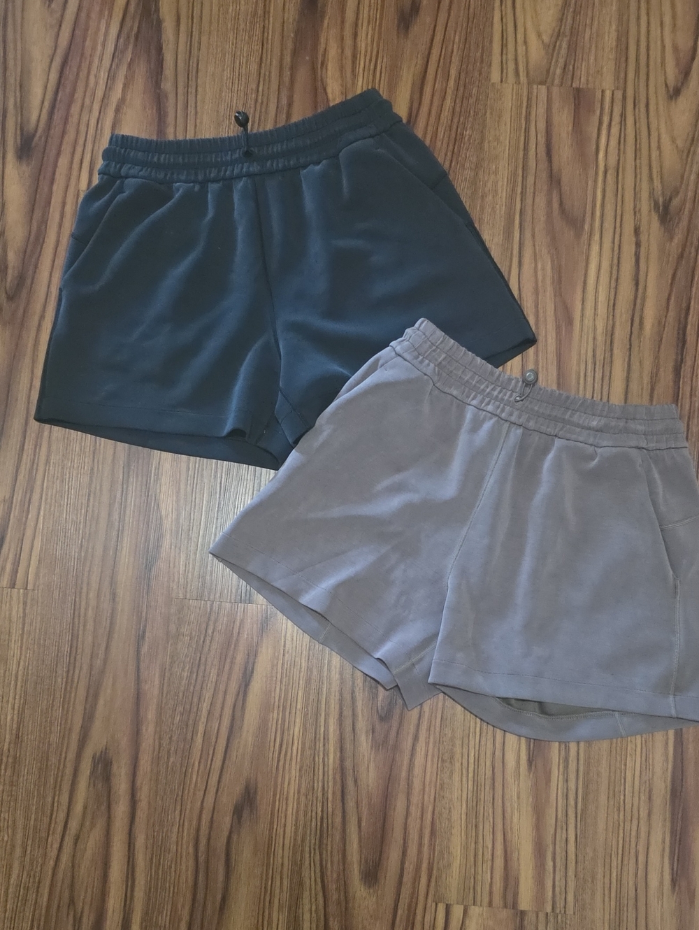 Women's Casual Elastic Waist Shorts - Black and Taupe